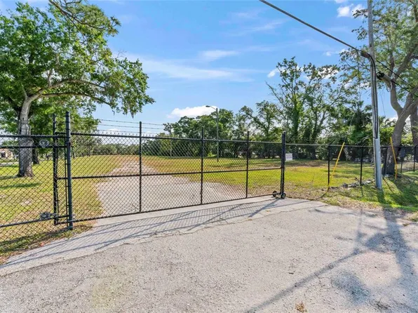 13025 Memorial Hwy Lot 50000, Tampa, FL 33635