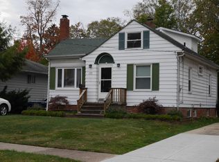 1120 Mayfield Ridge Rd, Mayfield Heights, OH 44124