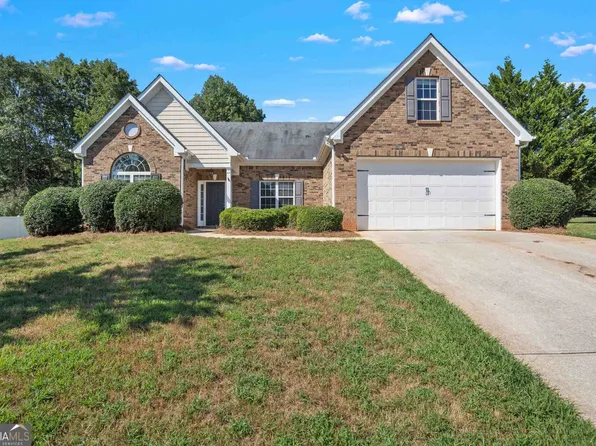 92 Feldspar Dr, Jefferson, GA 30549