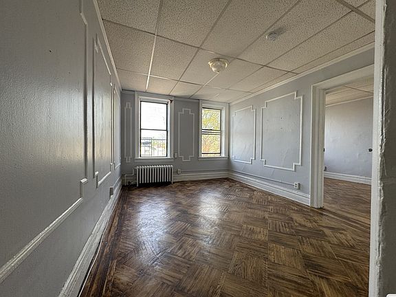 2nd image of 101-103 Clifton Pl #43