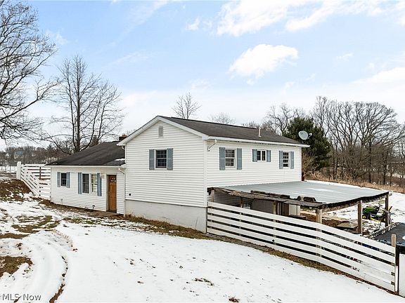 3rd image of 430 S Main St