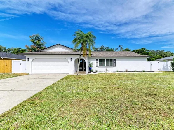 3645 Calliandra Dr, Sarasota, FL 34232