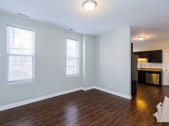 3rd image of 1618 W 18th St #1716
