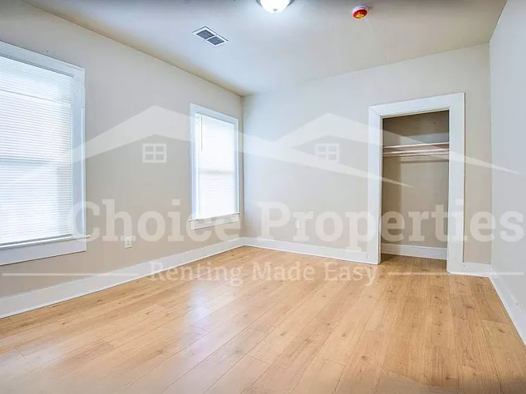 501 5th St SW — Photo 7