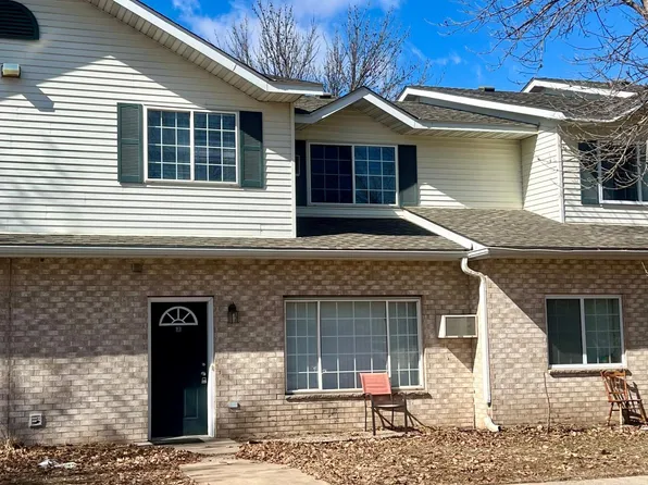 1259 Taylor St APT 3, Shakopee, MN 55379