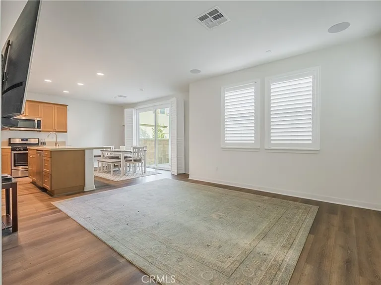 9513 Retreat Pl — Photo 6