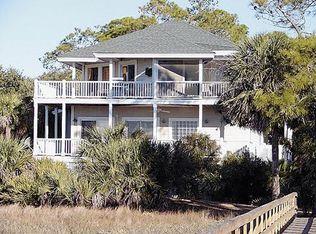 13 Crooked Creek Ln, Saint Helena Island, SC 29920