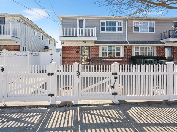 69-43 Thursby Avenue, Arverne, NY 11692