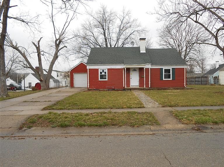 1st image of 1570 Woodview Ln