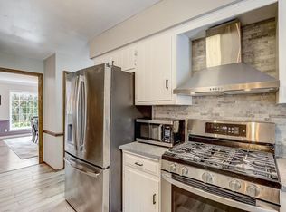 15660 Gebhardt Rd, Brookfield, WI 53005