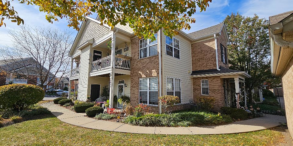 2nd image of 4449 Timber Ridge Ct #105D