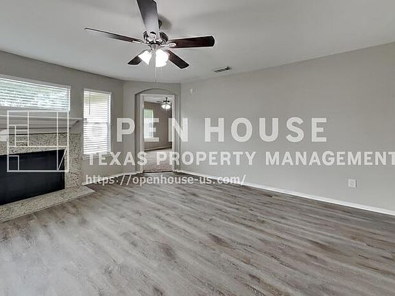 4th image of 19722 Campfield Dr