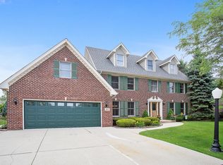 1277 Eagle Crest Dr, Lemont, IL 60439