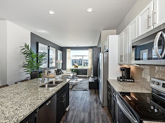 3rd image of 480 E Fremont Pl Unit 401
