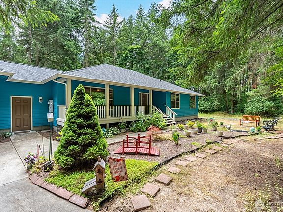 2nd image of 5716 Gahs Road S