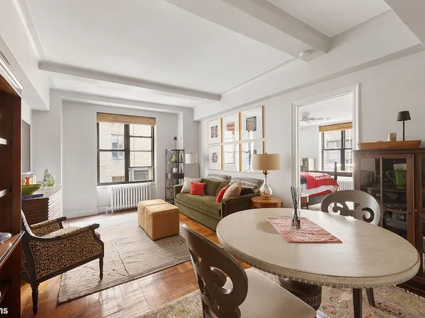 12 W 72nd St APT 7H, New York, NY 10023