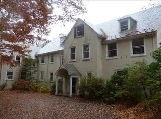 846 Maplewood Rd, Wayne, PA 19087