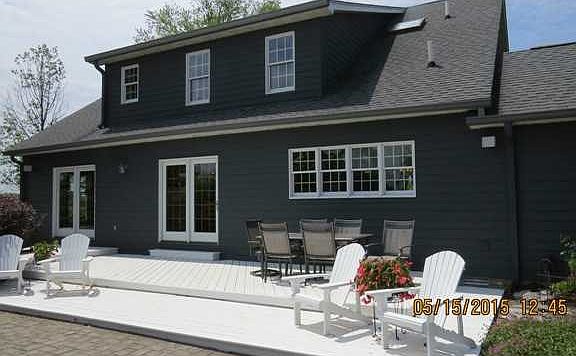 Exterior Back. Multi-level deck