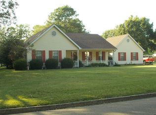 1909 Stonewall Dr, Union City, TN 38261