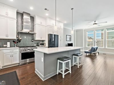 597 Broadview Pl NE, Atlanta, GA, 30324