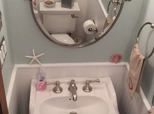5 E Shore Trl, Sparta, NJ 07871