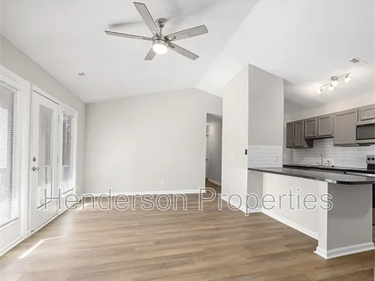 6142 Meadow Rose Ln — Photo 10