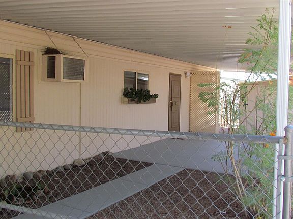 5th image of 209 W Aliso Dr