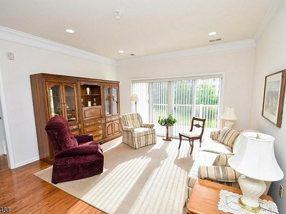 5th image of 3121 Warrens Way