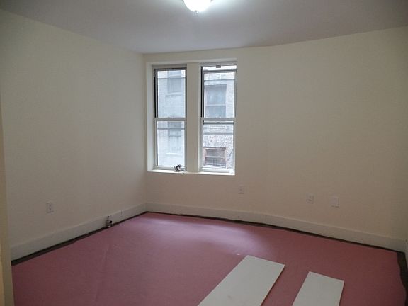 3rd image of 408 W 128th St APT 10B