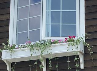 452 Cutlers Farm Rd, Monroe, CT 06468