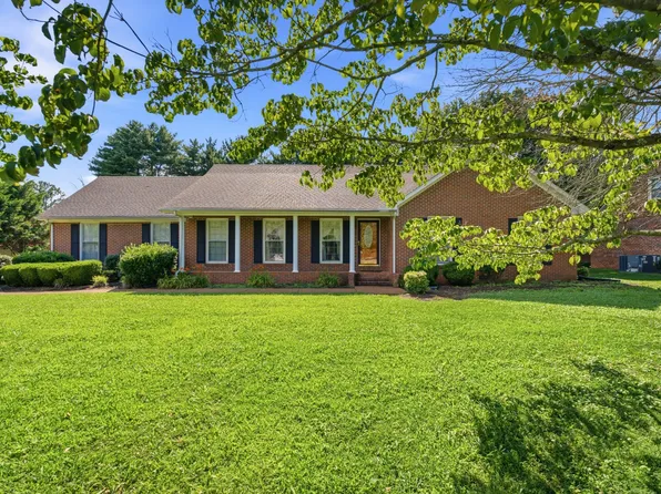 3015 Hartford Dr, Murfreesboro, TN 37129