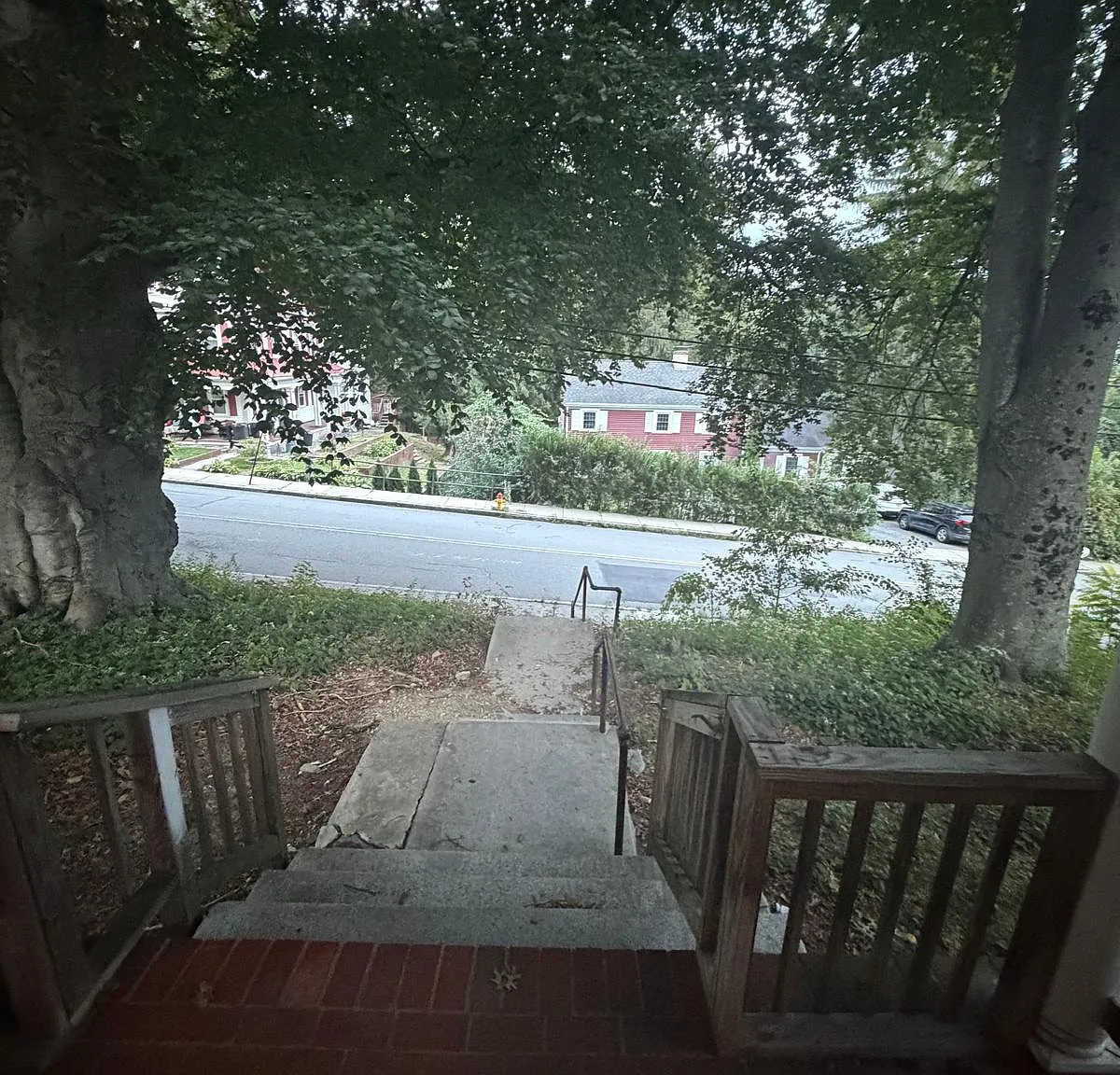 190 Blossom St — Photo 4