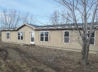 420 Oregon Rd, Iola, KS 66749