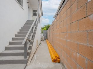 5947 Willowcrest Ave, North Hollywood, CA 91601
