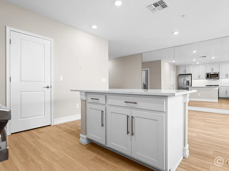 5351 Bridge St #16 — Photo 16