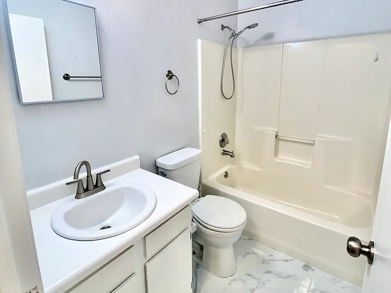 6528 Rosebelle Ave — Photo 20