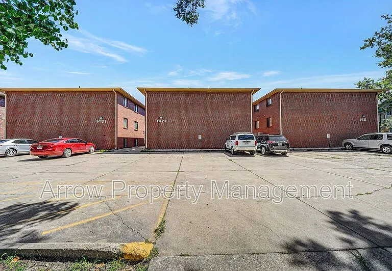 1431 D St #8 — Photo 13