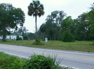 108 N Center St, Pierson, FL 32180