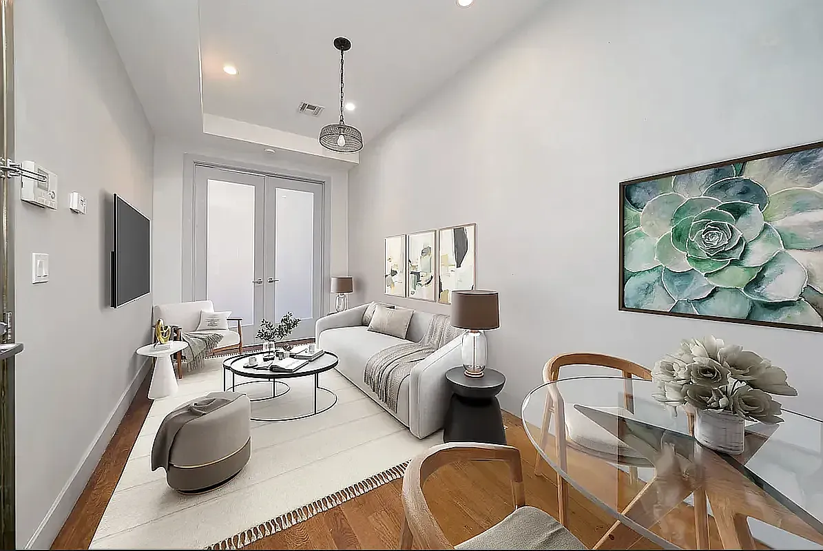 9 Marcus Garvey Boulevard — Photo 1