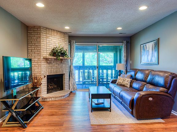3rd image of 15720 S Orlan Brook Dr #203