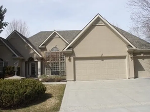 576 E Riverchase Way, Eagle, ID 83616