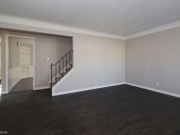4th image of 5545 Elmwood Ave
