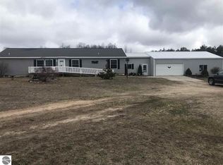 1753 E Phelps Rd, Lake City, MI 49651