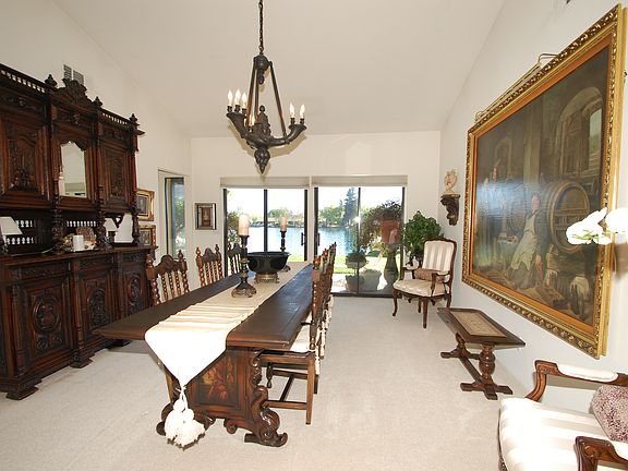 5th image of 3840 Fort Donelson Dr