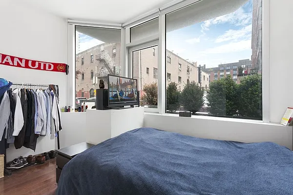 Rented by Carnegie Management Inc | media 5