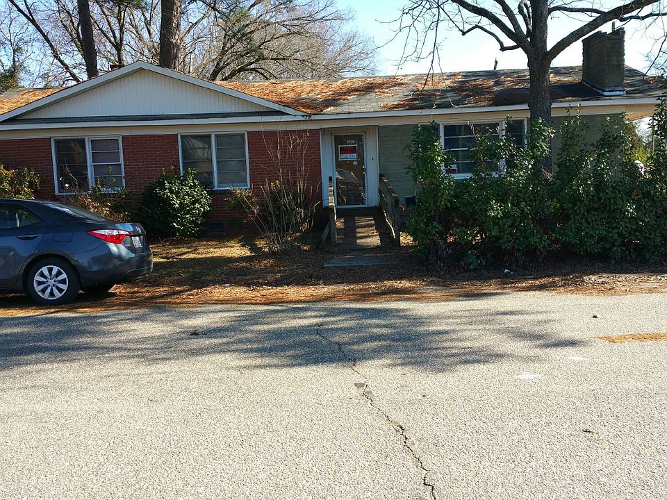 1st image of 105 Mary St