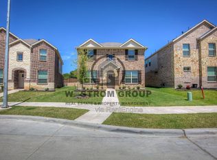 10013 Elkhorn Dr, Fort Worth, TX 76179