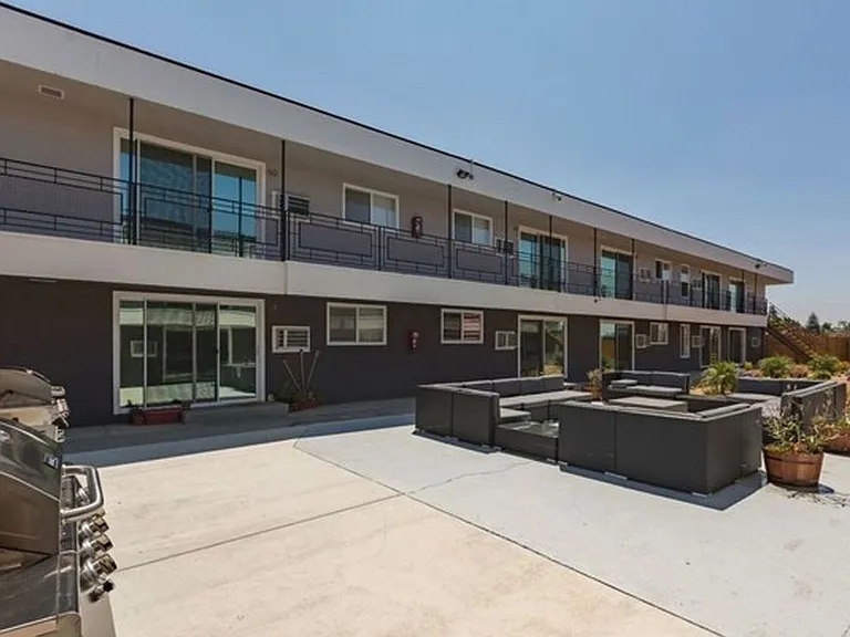 Willow Glen Apartments — Photo 2
