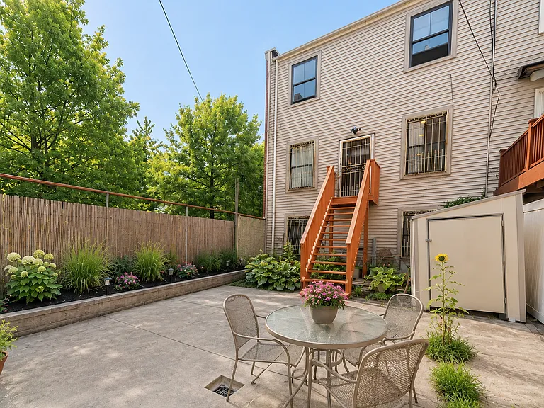 91 Hull St #2L — Photo 18