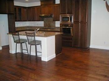 2nd image of 1710 Southgate Dr